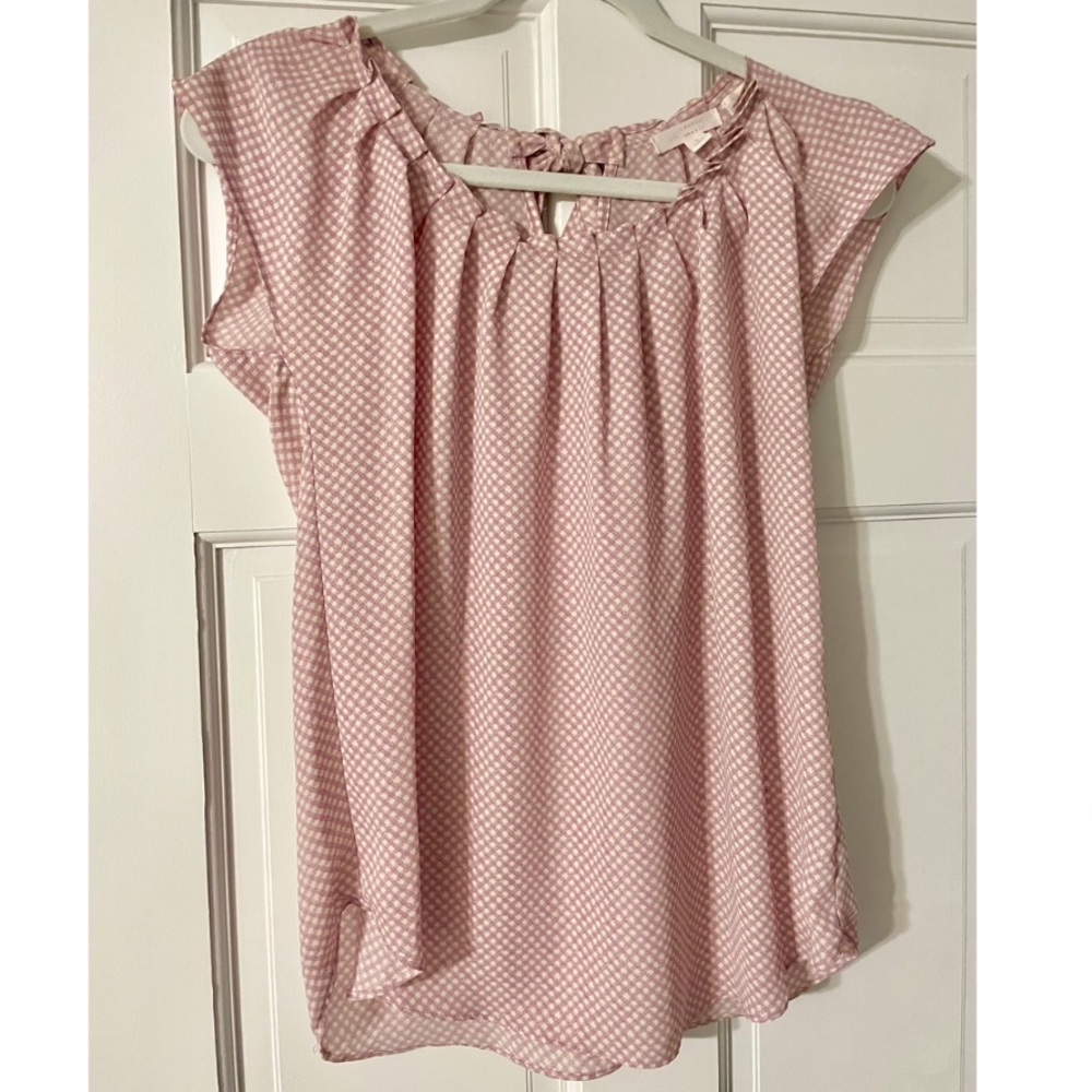 Lauren Conrad pink top